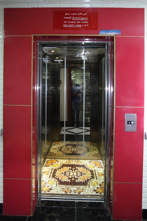 Zaineast Hotel Dubai Luaran gambar